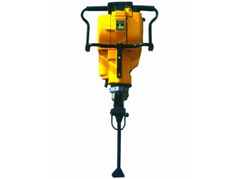 點擊查看詳細信息<br>標(biāo)題：DGN21型內(nèi)燃搗固機 閱讀次數(shù)：2009