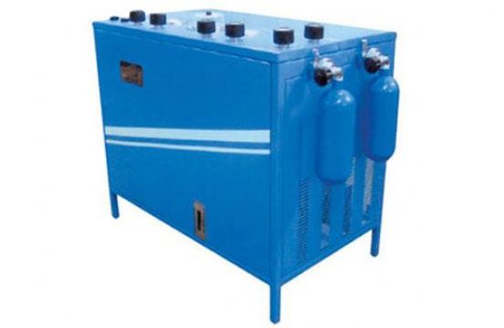 點擊查看詳細信息<br>標(biāo)題：AE102A氧氣充填泵 閱讀次數(shù)：2226