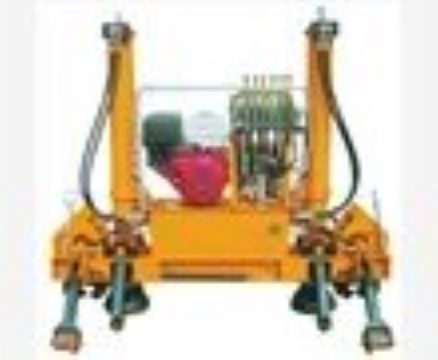 點(diǎn)擊查看詳細(xì)信息<br>標(biāo)題： JYQB-250x110型機(jī)動(dòng)液壓起撥道機(jī) 閱讀次數(shù)：2173
