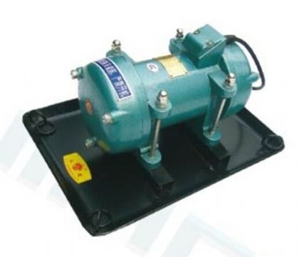 點擊查看詳細信息<br>標題： ZW7/10附著式振動器 閱讀次數(shù)：1841